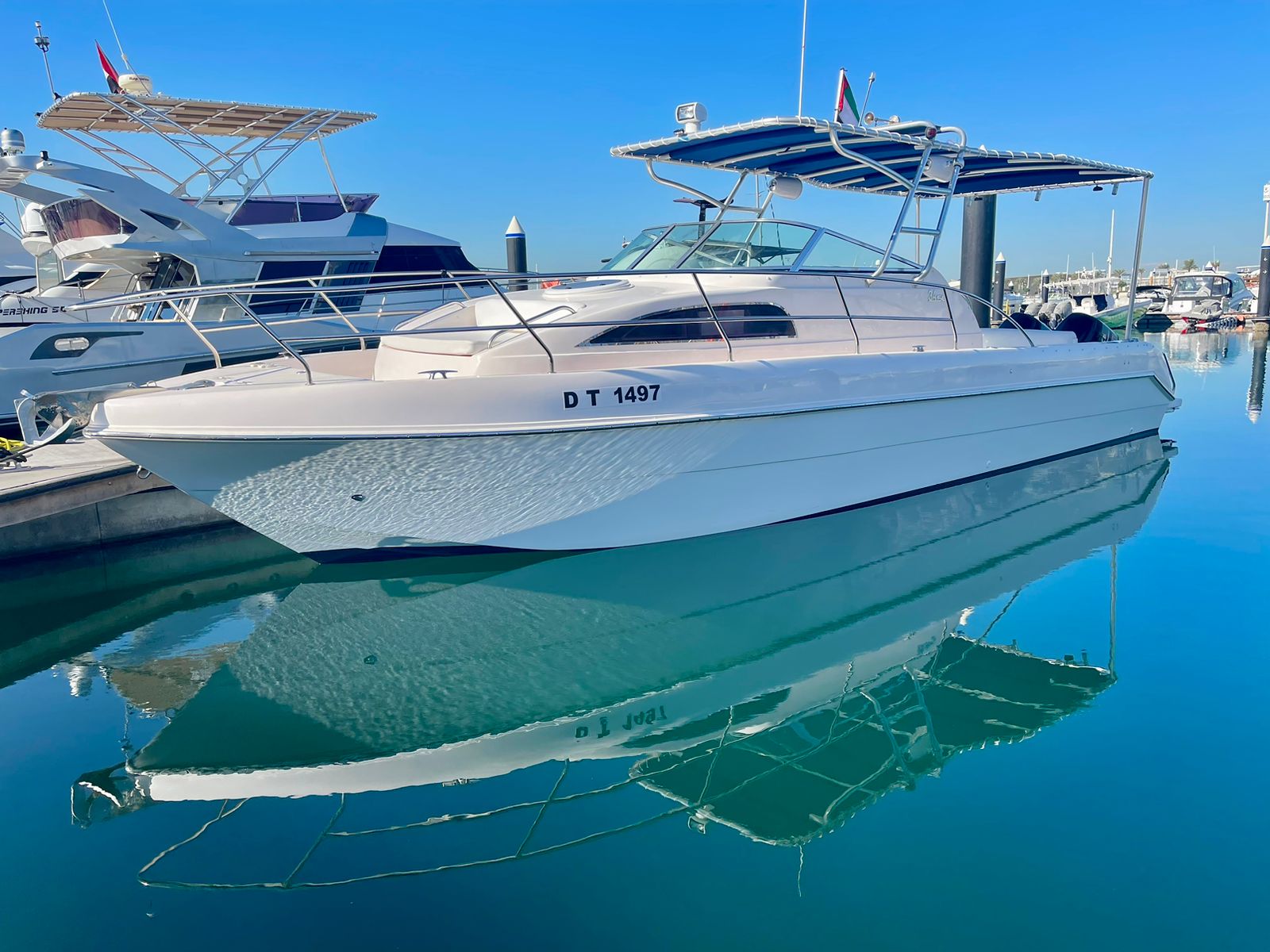 Silver craft - Speed boat 